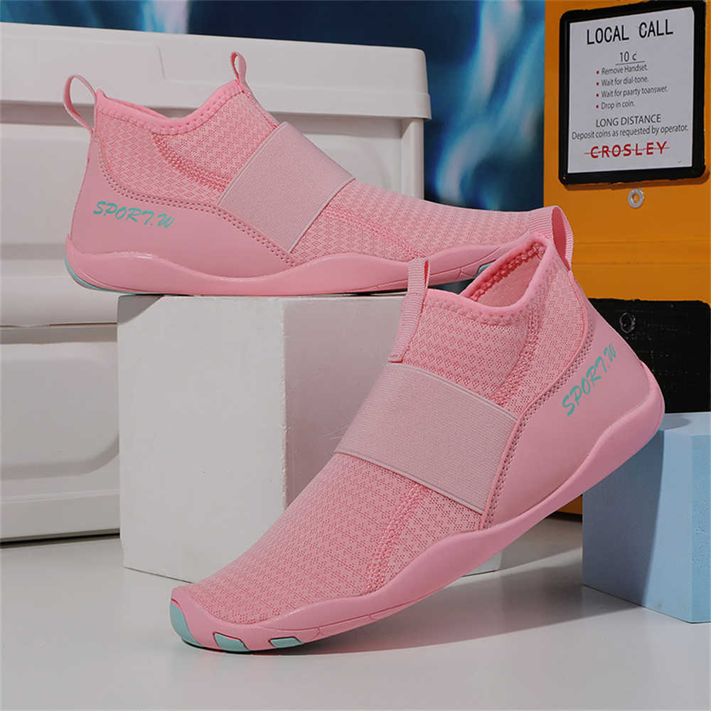 Oversize 41-42 Red Tennis Woma - Women'S Shoes To Buy 评论和价格
