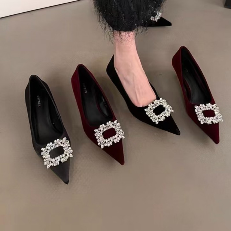 Black Kitten and Women's Shoes - Women Shoes Black 评论和价格