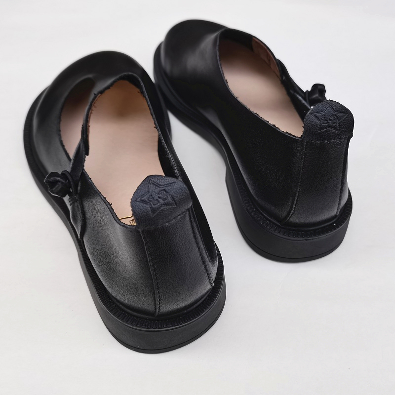 Careaymade-Genuine Leather Big - Women Shoes Black 评论和价格