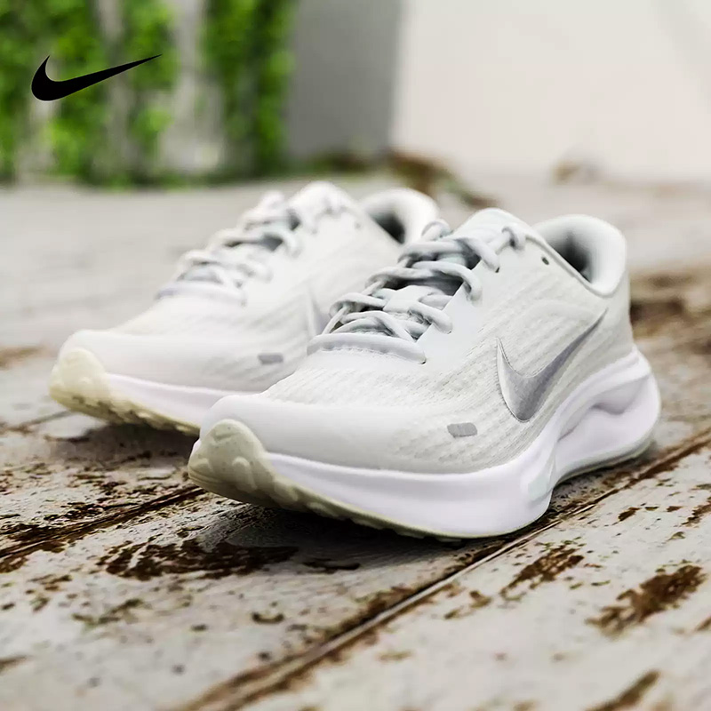 NIKE Women's New Style JOURNEY - Women Shoes Running Nike 评论和价格